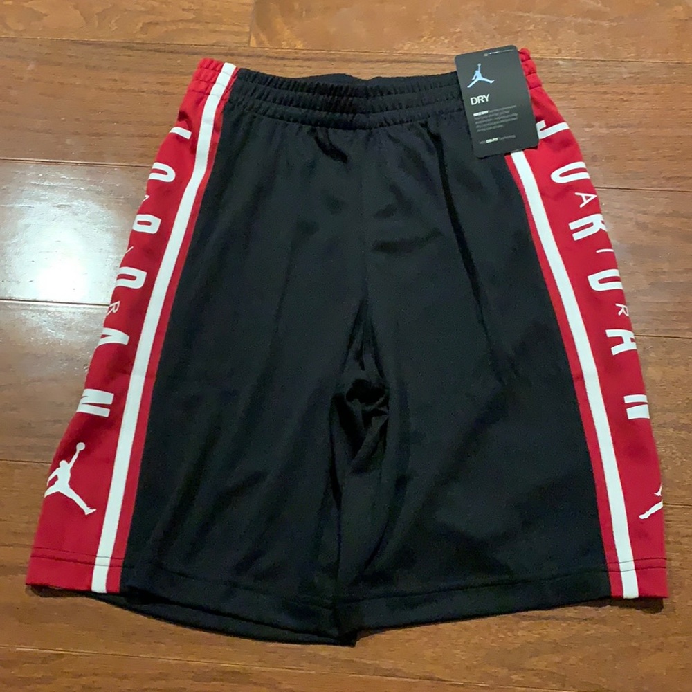 NEW Jordan basketball shorts